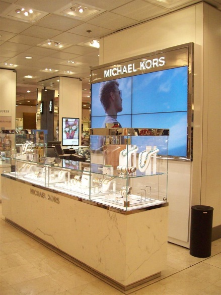 Kors Videowall Hochformat